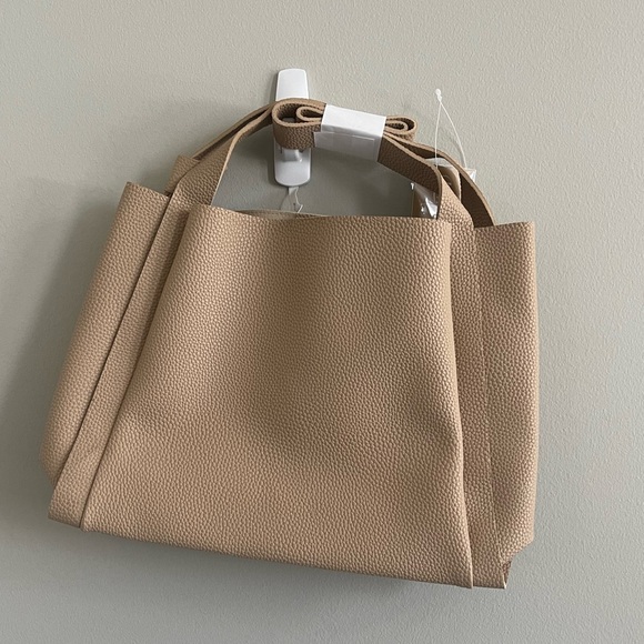 🆕 Pebbled Tan Tote Bag - Picture 1 of 3